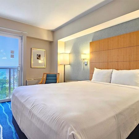 Ocean View Room At Ala Moana Fees Include Гонолулу Экстерьер фото